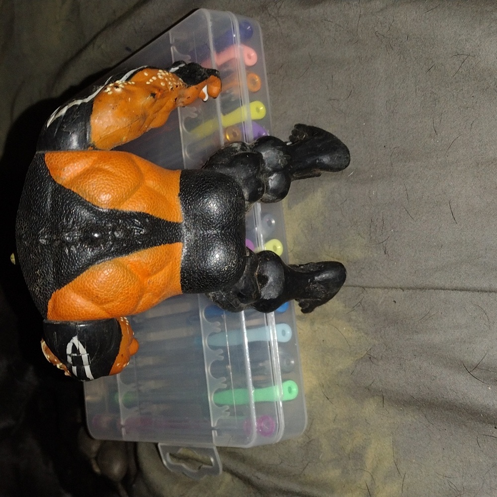 Action figure - Picture 3 of 3